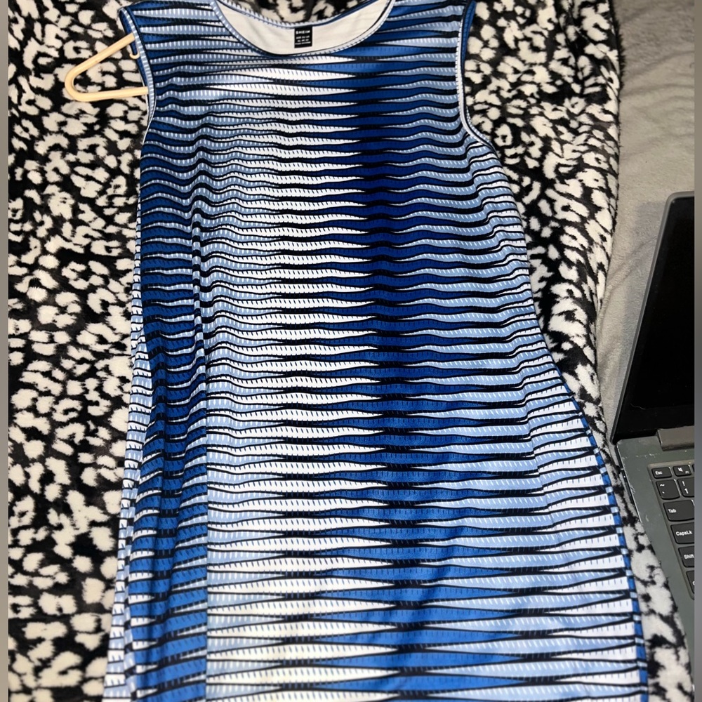 Mid dress - Picture 2 of 2